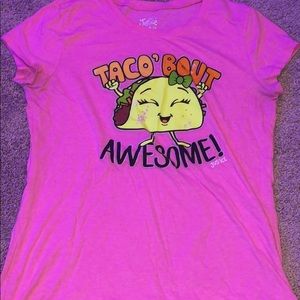 girls size 18 taco justice shirt